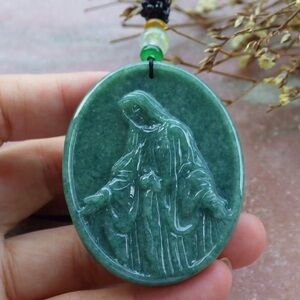 Green Jade Pendant Necklace jadeite Virgin Mary certificate